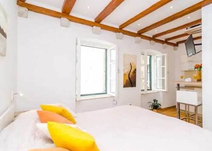 Apartments Raic