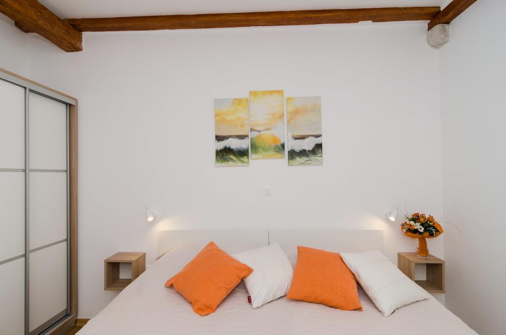 Raic Apartment