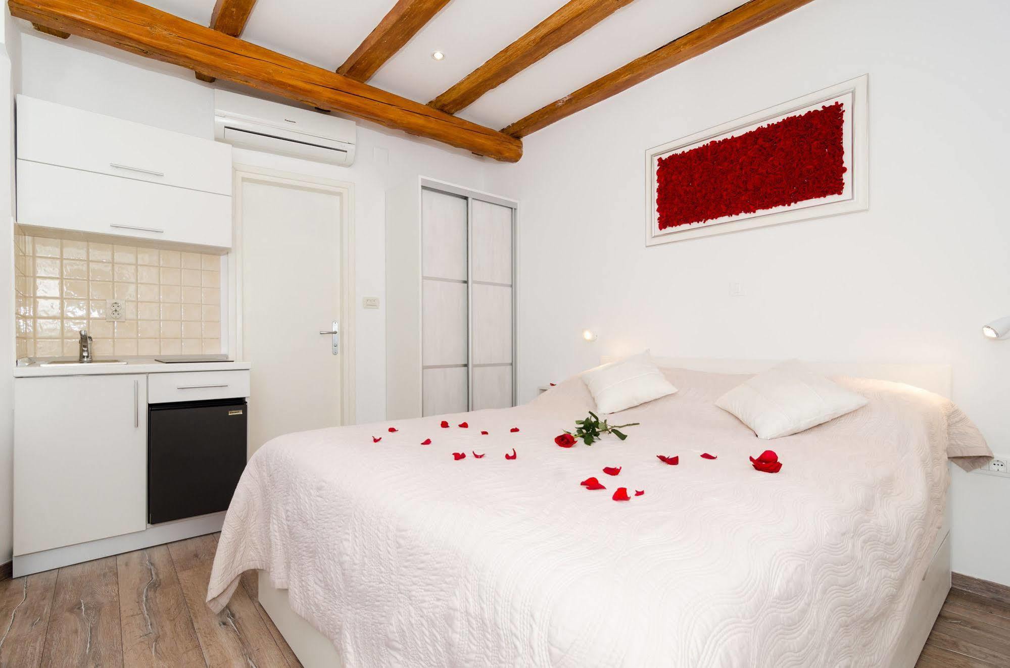 Apartment Raic *